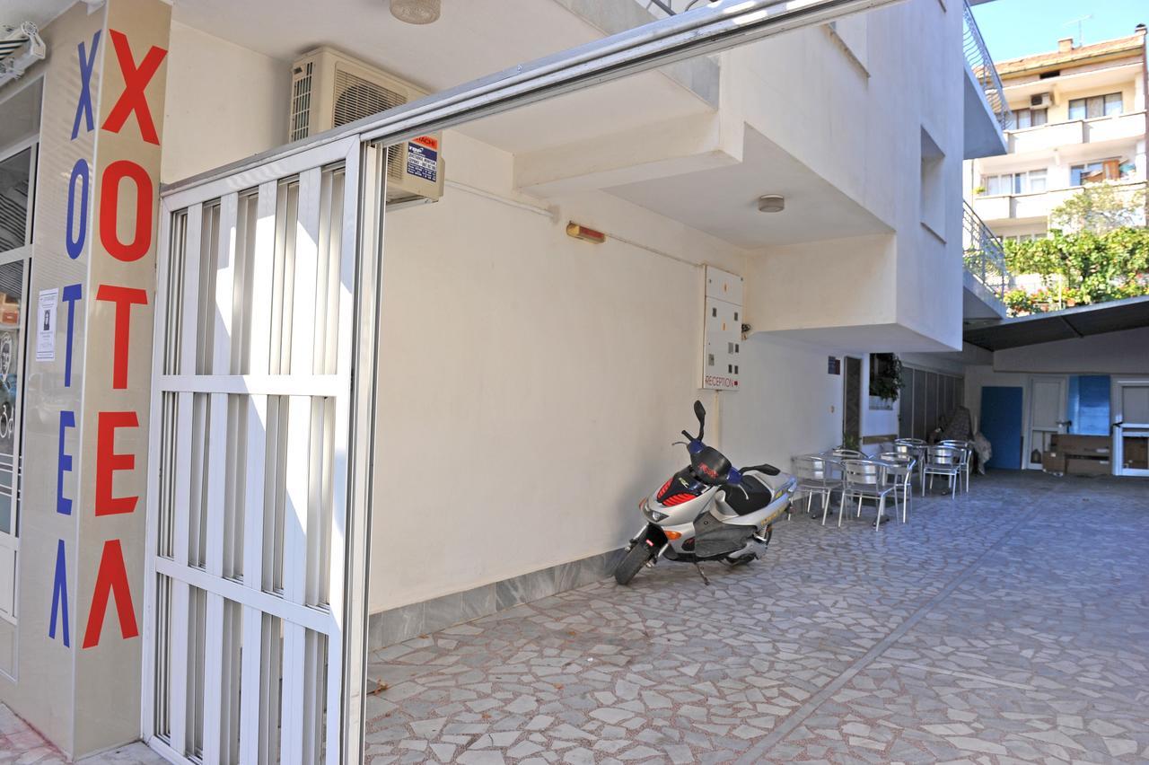 Family Hotel Blazhi Sandanski Buitenkant foto